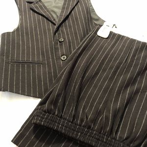 Black & White Pin Stripe suit Set